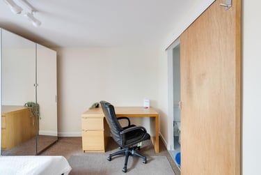 6 bed house, Furzehill Road, Mutley, Plymouth, PL47JZ - Image 5
